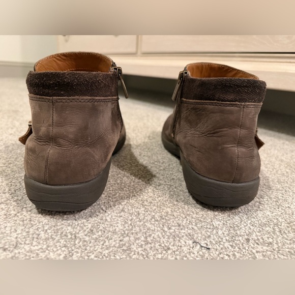 Aetrex Brown Suede Slouchy Style Booties w/ Buckle Details- Most COMFORTABLE!! - Picture 2 of 8